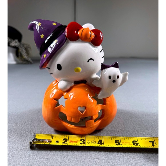 Hello Kitty Halloween Pumpkin Candle House NWT Blue Sky Clayworks Sanrio - Picture 8 of 8